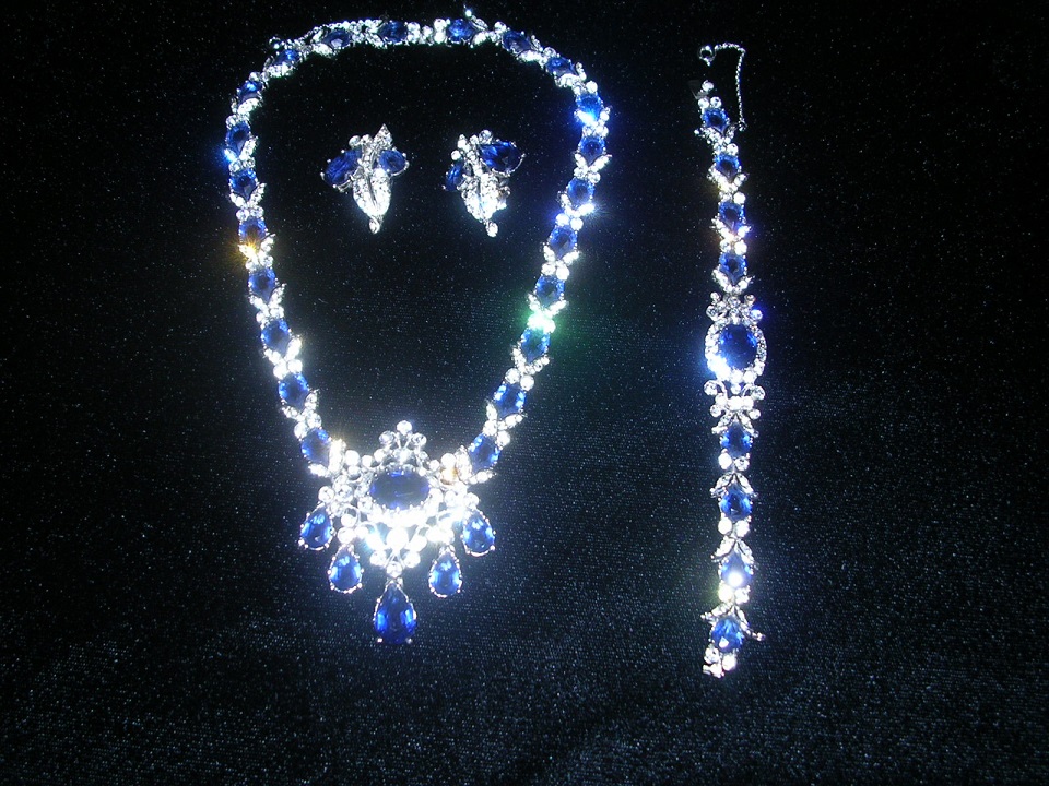 Beautiful Parure by Mitchel Maer